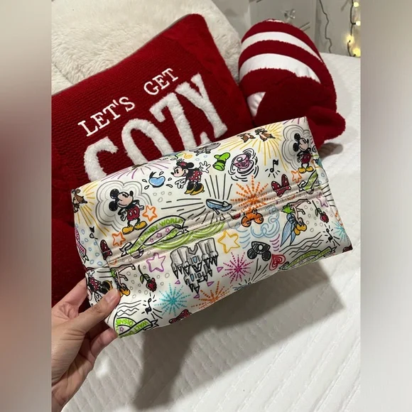 Dooney and Bourke Bag - Picture 5 of 12